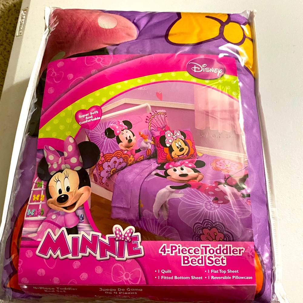 (NEW) Mini Mouse Toddler Bed Sheets